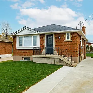 Mountain Duplex On Winchester Blvd Hamilton