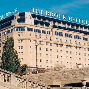 The Brock Fallsview, Tapestry By Hilton Station touristique